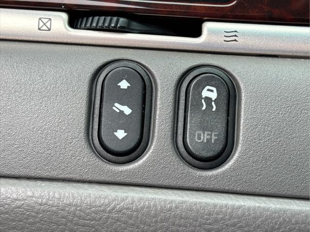 used 2008 Lincoln Town Car car, priced at $12,937