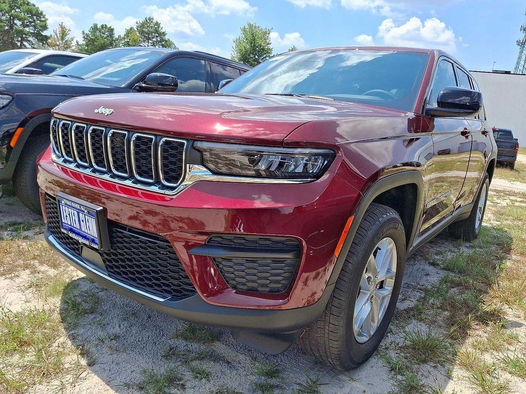 new 2025 Jeep Grand Cherokee car, priced at $44,170