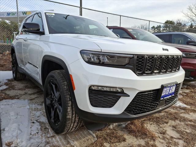 new 2025 Jeep Grand Cherokee car, priced at $53,715