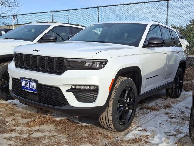 new 2025 Jeep Grand Cherokee car, priced at $53,715