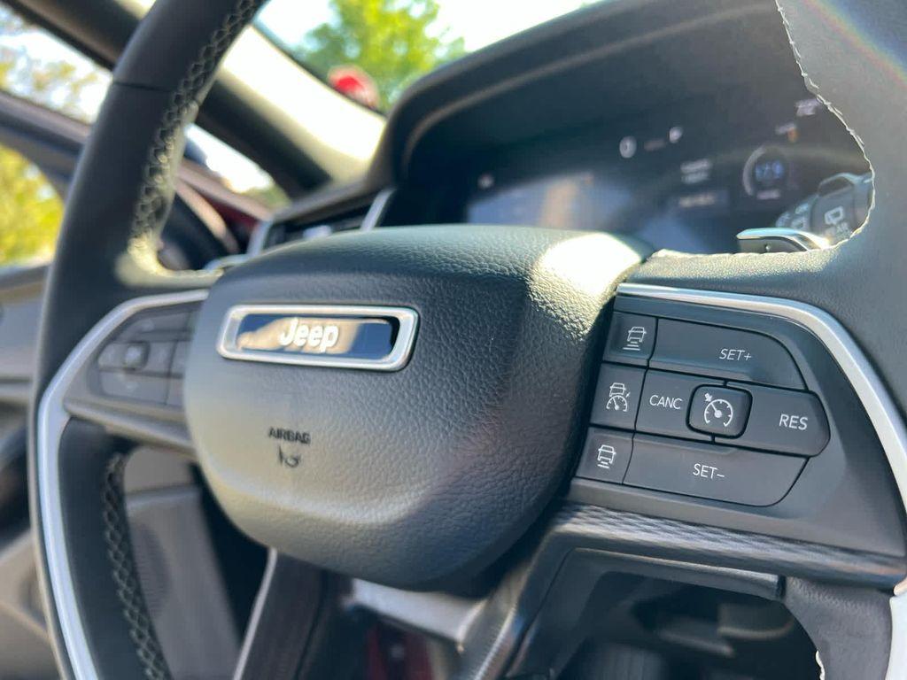 used 2023 Jeep Grand Cherokee car, priced at $32,961