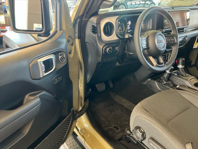 new 2025 Jeep Wrangler car, priced at $68,940