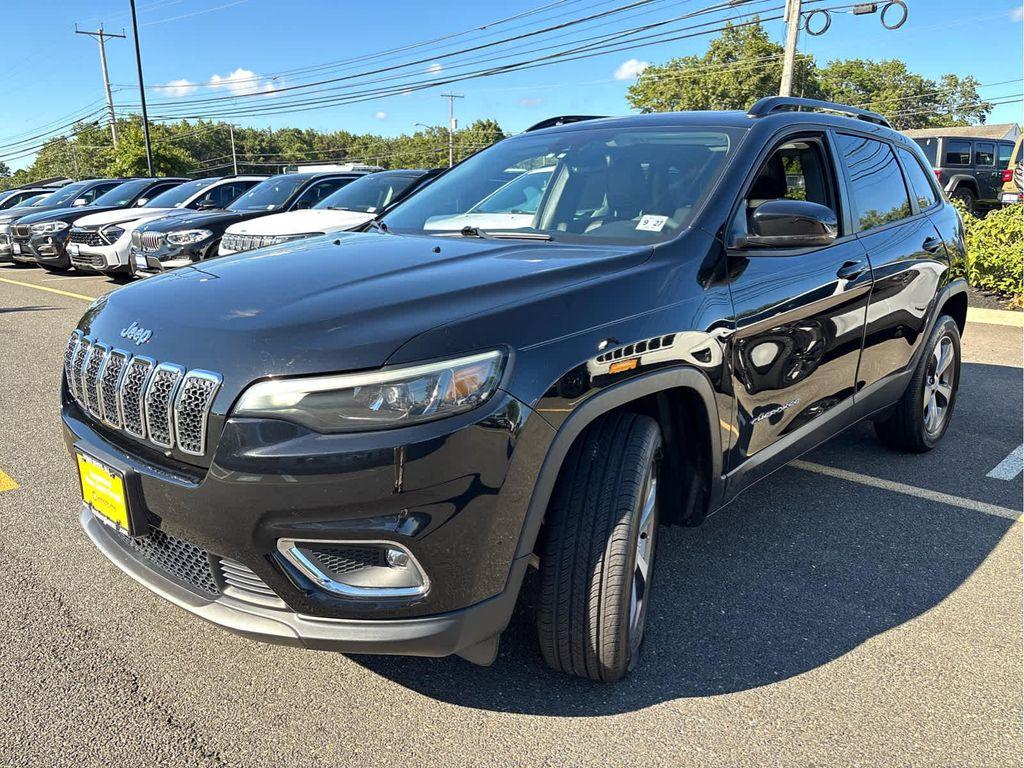 used 2022 Jeep Cherokee car, priced at $27,837