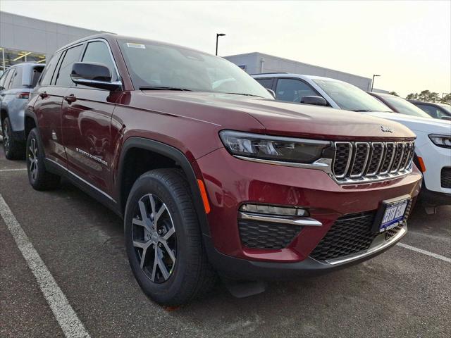 new 2025 Jeep Grand Cherokee car, priced at $49,070