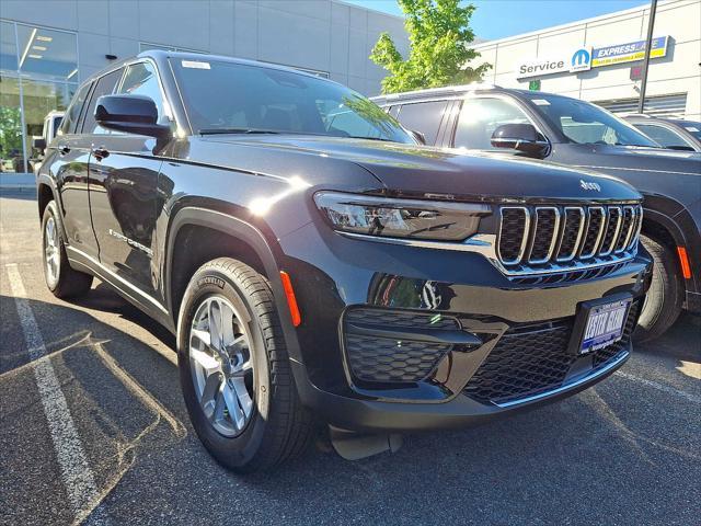 new 2025 Jeep Grand Cherokee car, priced at $44,170