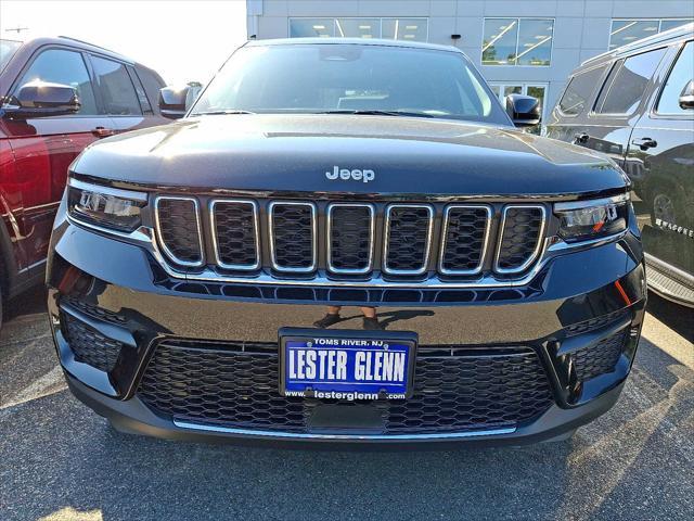 new 2025 Jeep Grand Cherokee car, priced at $44,170