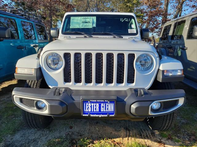 new 2023 Jeep Gladiator car, priced at $50,389