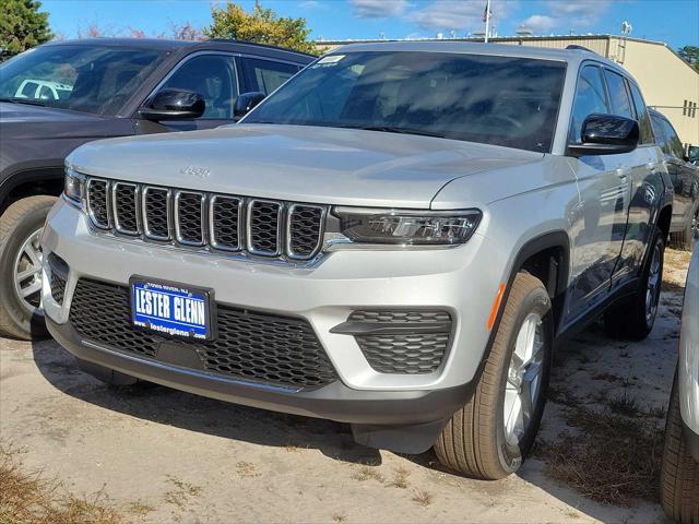 new 2025 Jeep Grand Cherokee car, priced at $42,175