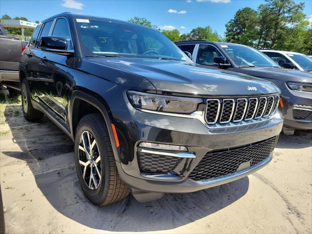 new 2024 Jeep Grand Cherokee car, priced at $50,543