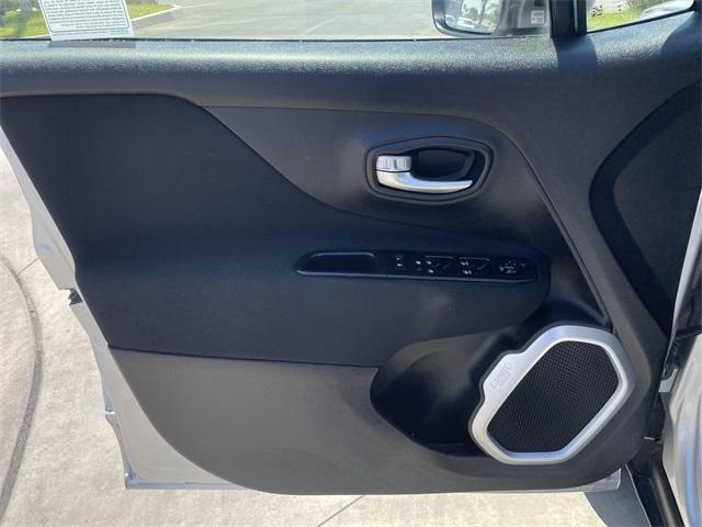 used 2019 Jeep Renegade car, priced at $12,550