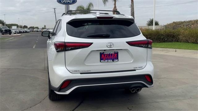 used 2023 Toyota Highlander car, priced at $43,218