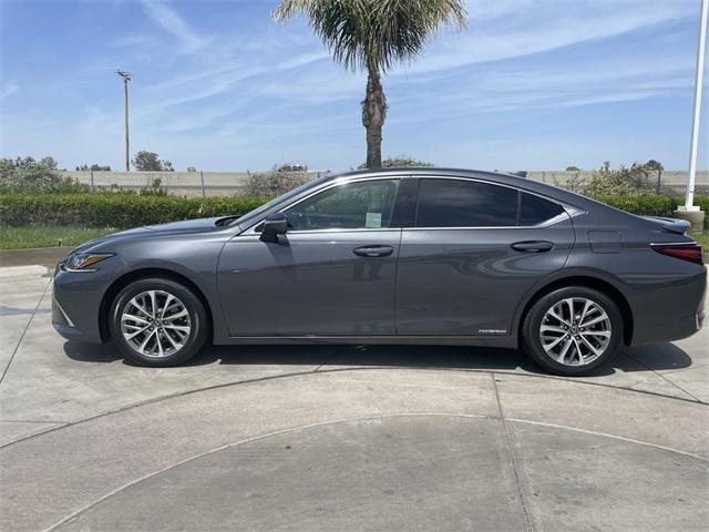 used 2022 Lexus ES 300h car, priced at $36,562