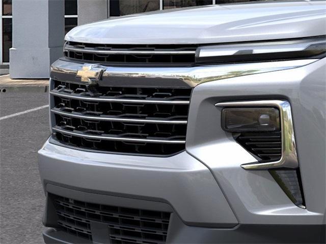 new 2025 Chevrolet Traverse car, priced at $42,195