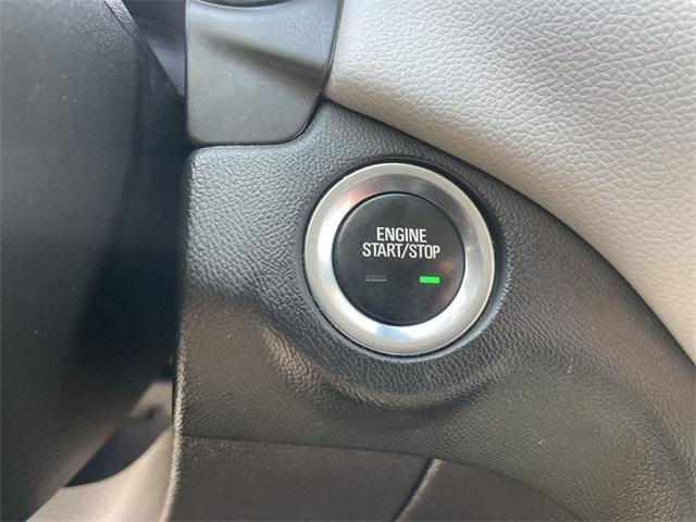 used 2022 Chevrolet Equinox car, priced at $19,450