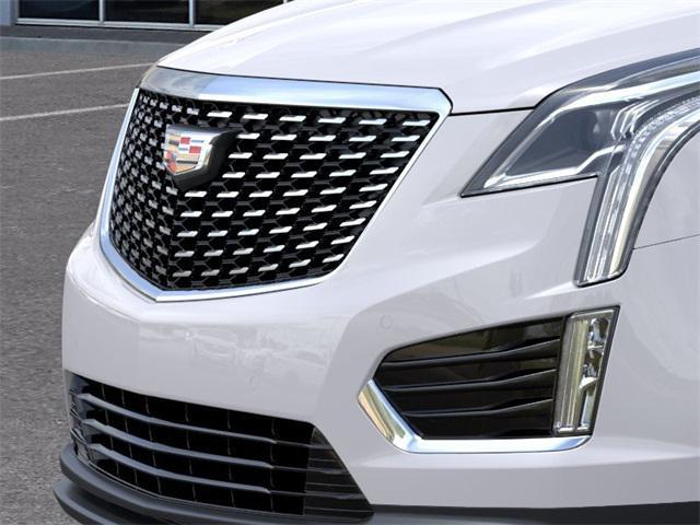 new 2024 Cadillac XT5 car, priced at $45,515