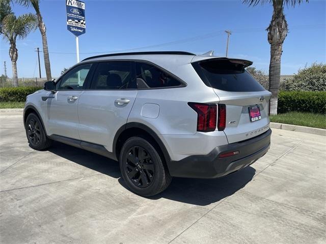 used 2021 Kia Sorento car, priced at $22,175