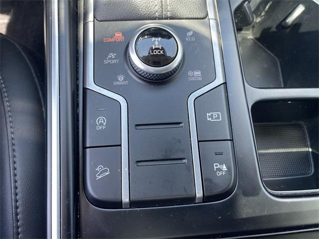 used 2021 Kia Sorento car, priced at $22,175