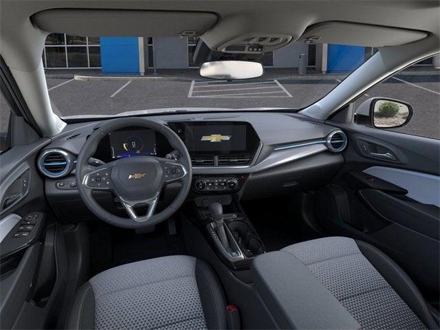 new 2025 Chevrolet Trax car, priced at $25,650