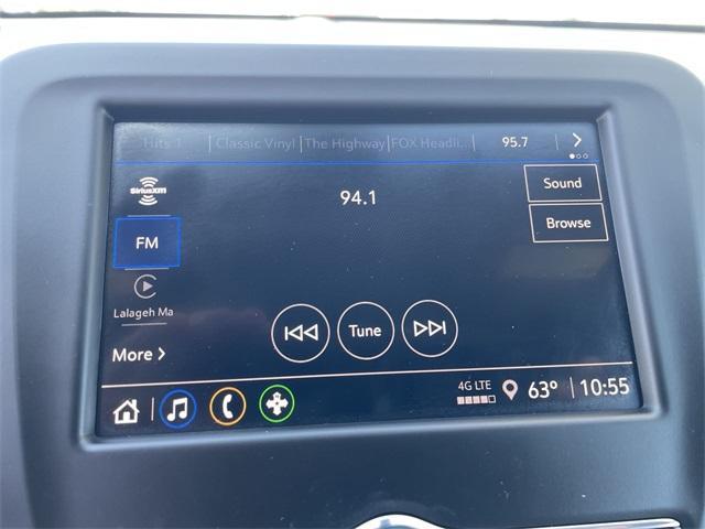 used 2022 Chevrolet Equinox car, priced at $25,450