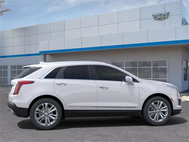 new 2025 Cadillac XT5 car, priced at $56,890