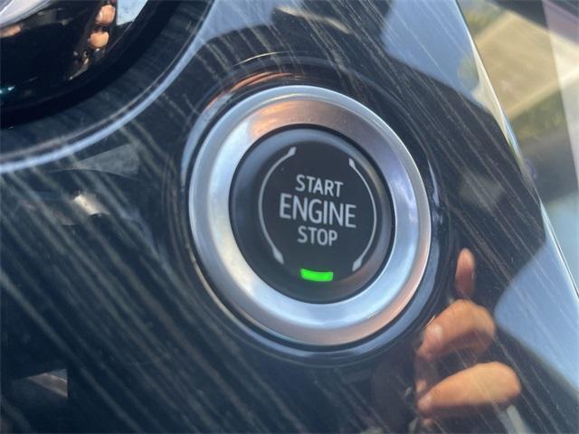 used 2021 Cadillac XT6 car, priced at $34,555