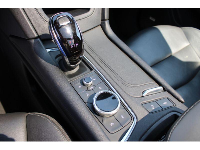 used 2023 Cadillac XT6 car, priced at $33,889