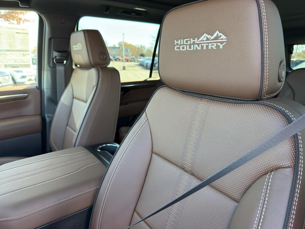 new 2026 Chevrolet Suburban car, priced at $91,380