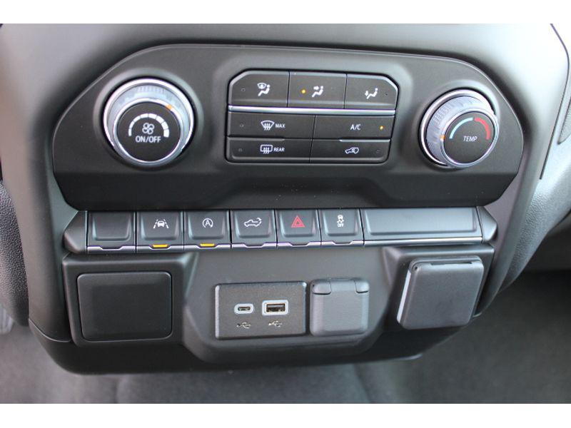 new 2025 Chevrolet Silverado 1500 car, priced at $40,800