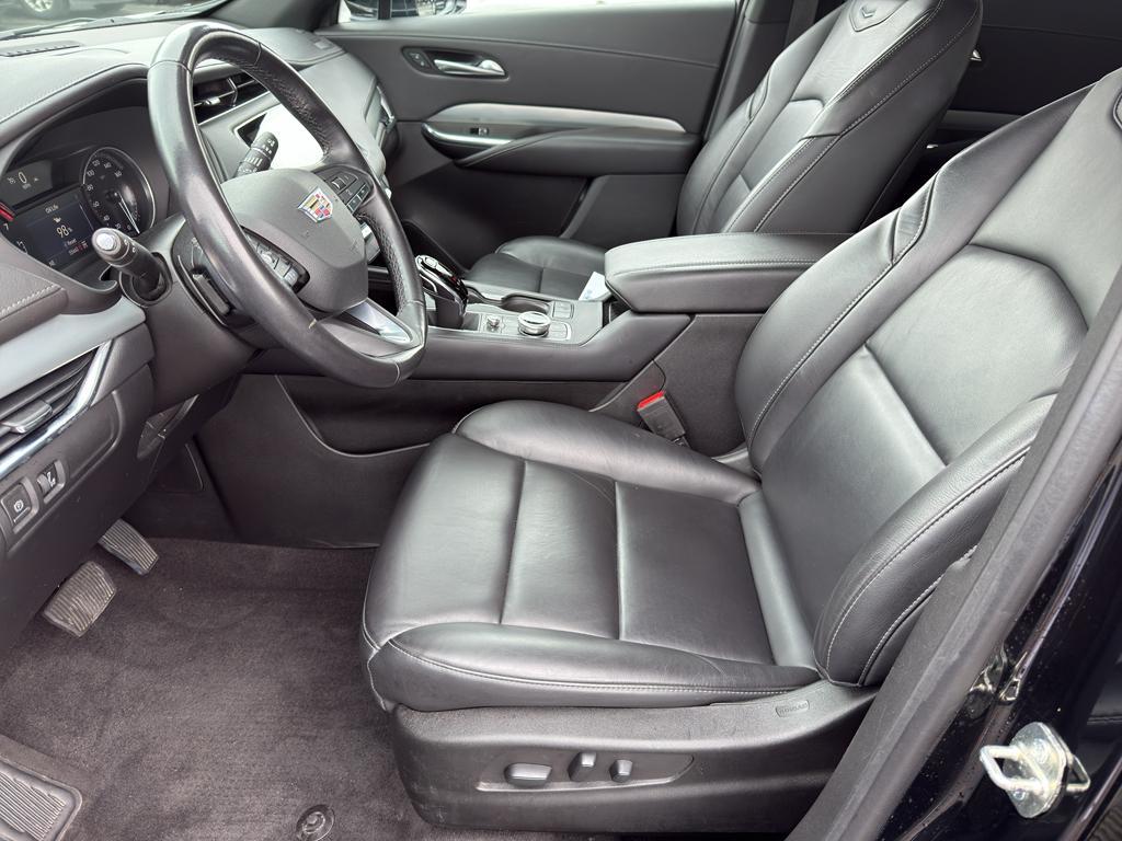 used 2023 Cadillac XT4 car, priced at $25,289