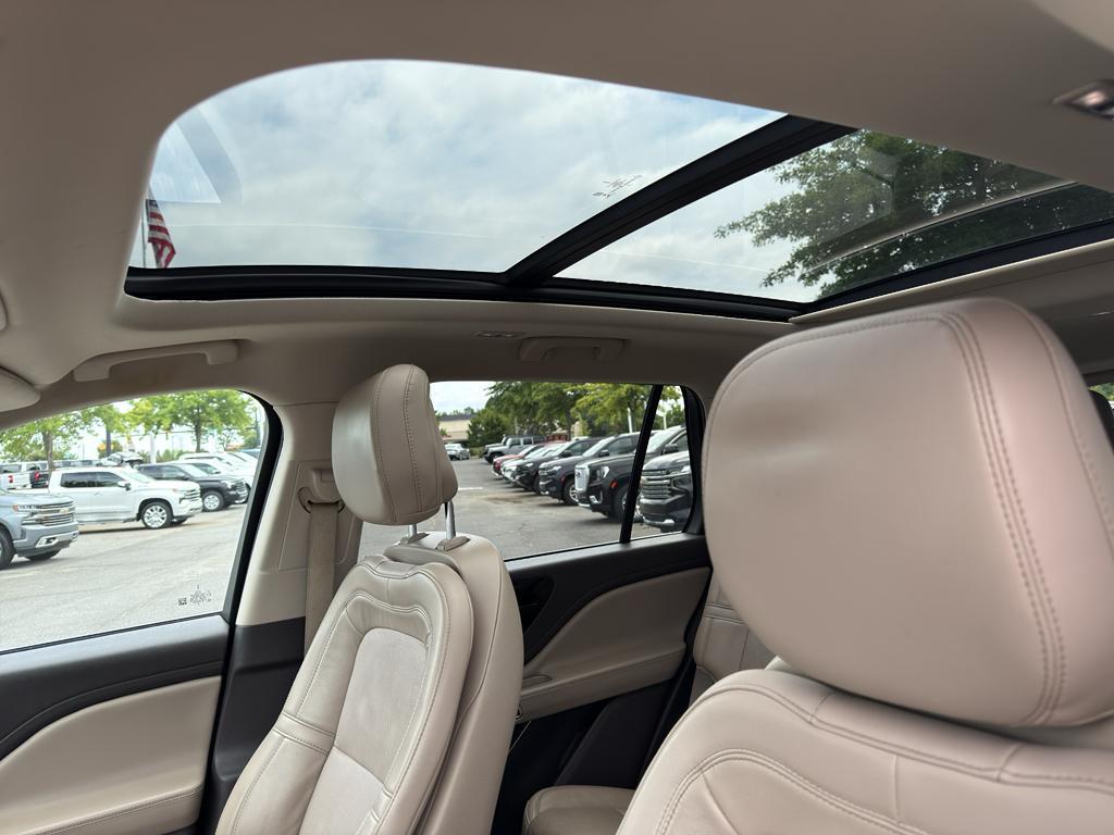 used 2020 Lincoln Aviator car, priced at $20,589