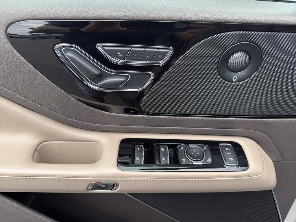 used 2020 Lincoln Aviator car, priced at $20,589