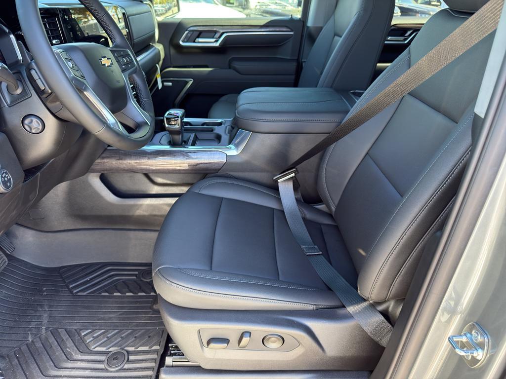 new 2026 Chevrolet Silverado 1500 car, priced at $59,671