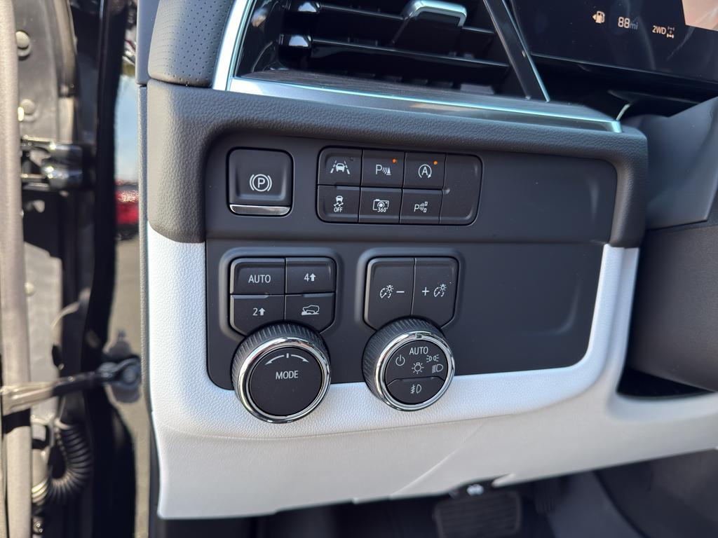 new 2025 Chevrolet Tahoe car, priced at $74,905