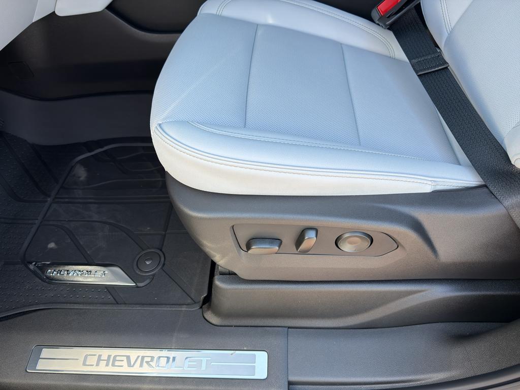 new 2025 Chevrolet Tahoe car, priced at $74,905