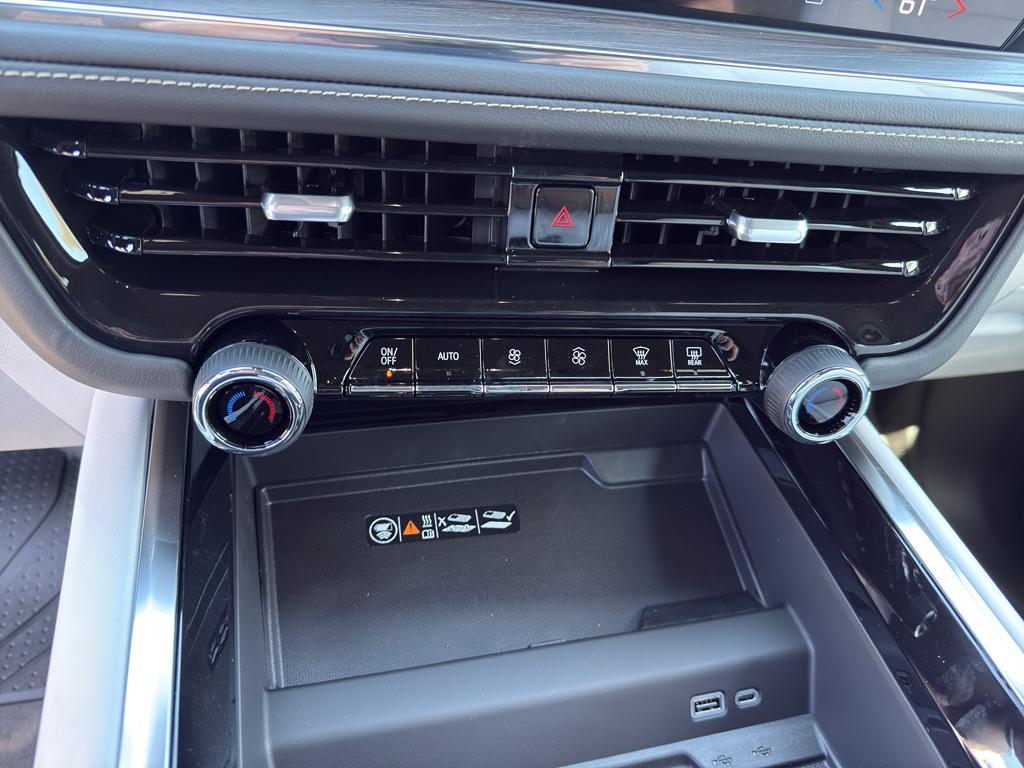 new 2025 Chevrolet Tahoe car, priced at $74,905