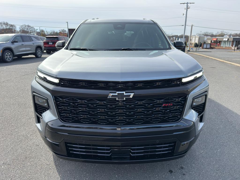 new 2026 Chevrolet Traverse car, priced at $55,140