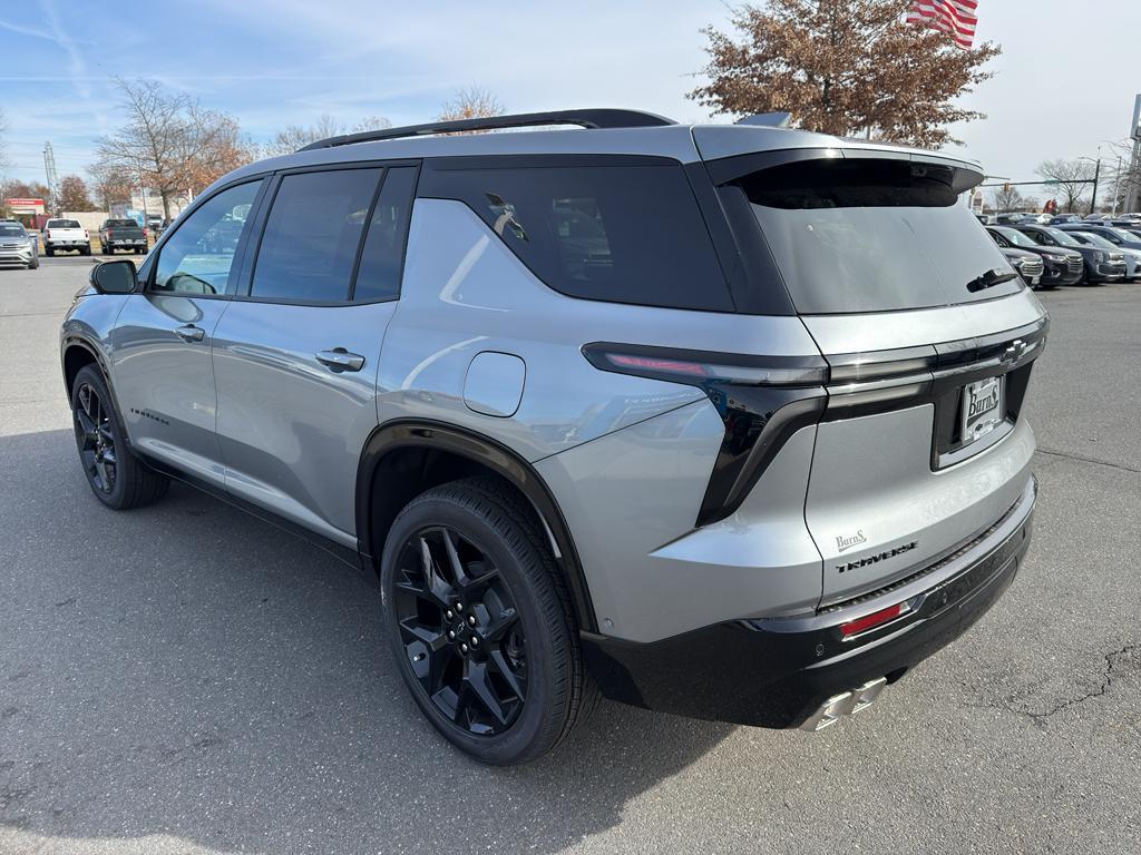 new 2026 Chevrolet Traverse car, priced at $55,140