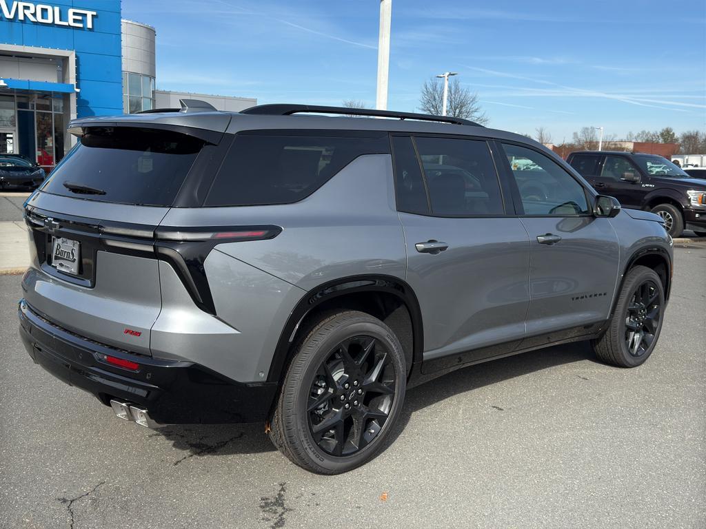 new 2026 Chevrolet Traverse car, priced at $55,140
