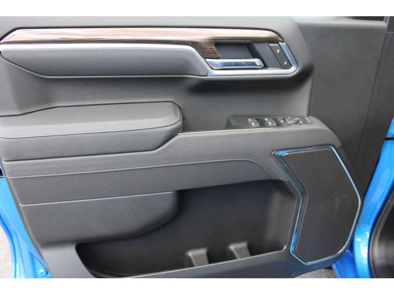 new 2025 Chevrolet Silverado 1500 car, priced at $51,895