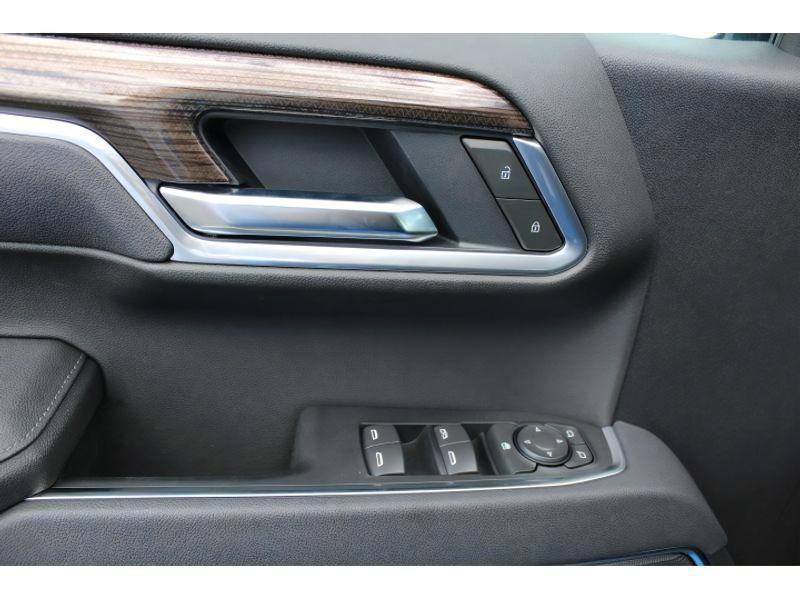 new 2025 Chevrolet Silverado 1500 car, priced at $51,895