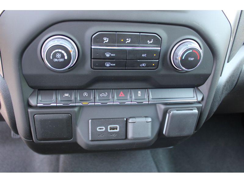 new 2025 Chevrolet Silverado 1500 car, priced at $41,720