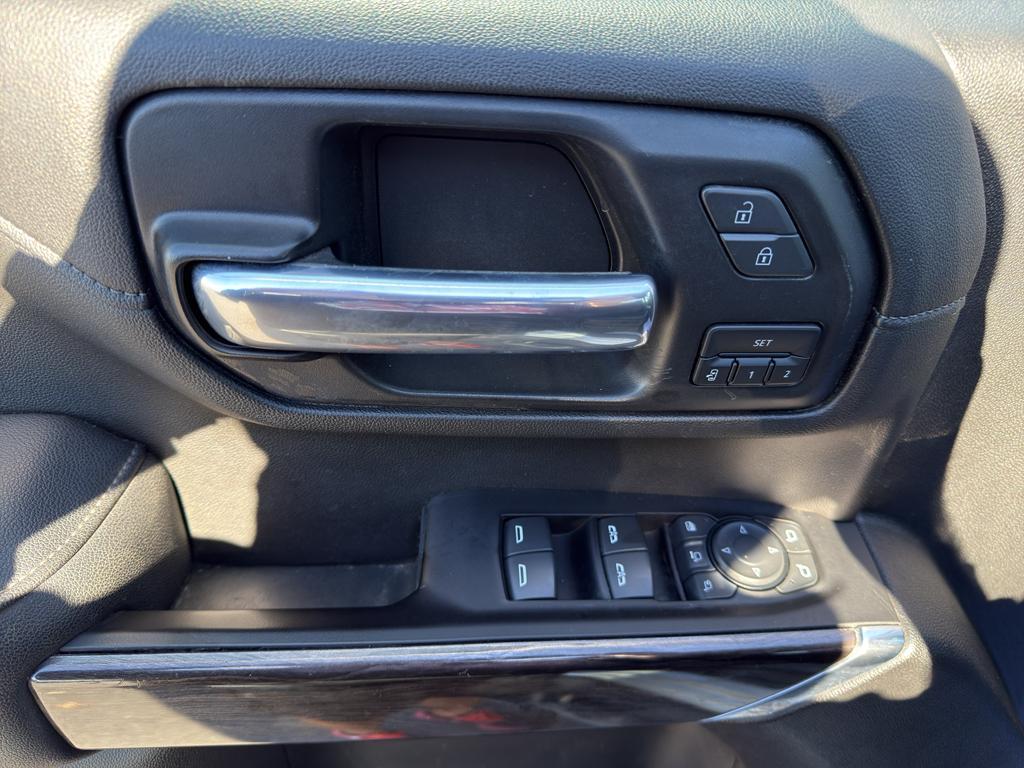 used 2022 Chevrolet Silverado 2500 car, priced at $51,991