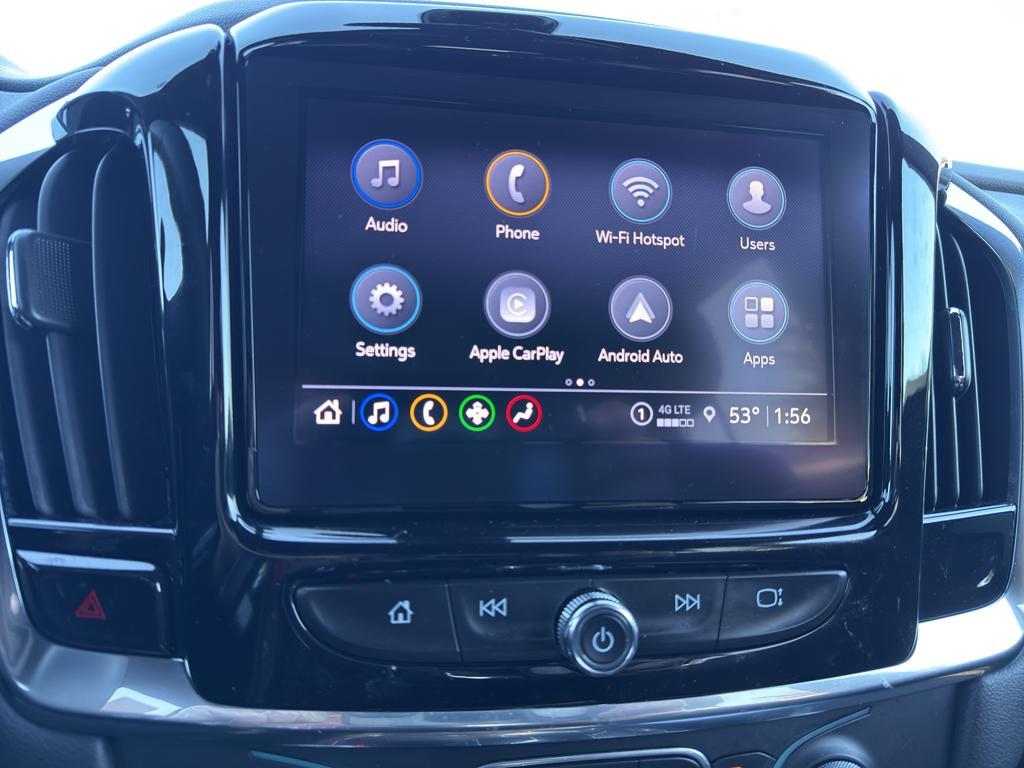 used 2023 Chevrolet Traverse car, priced at $28,989