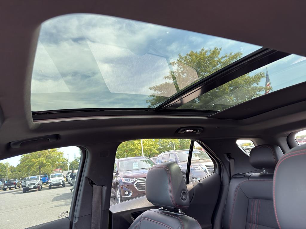 used 2022 Chevrolet Equinox car, priced at $18,429