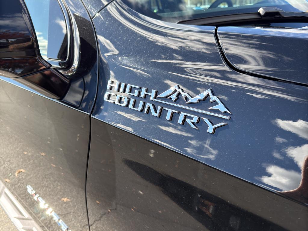 new 2026 Chevrolet Suburban car, priced at $85,995