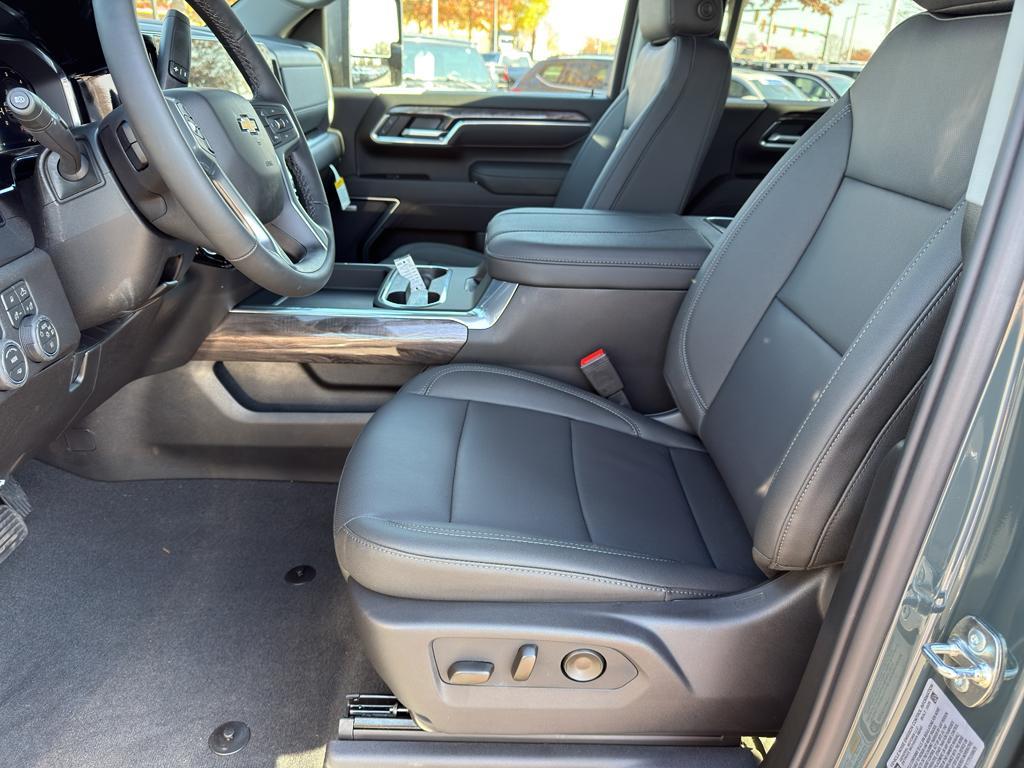 new 2026 Chevrolet Silverado 2500 car, priced at $77,711