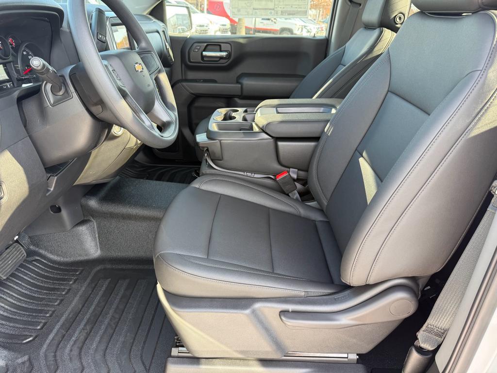 new 2026 Chevrolet Silverado 1500 car, priced at $35,915