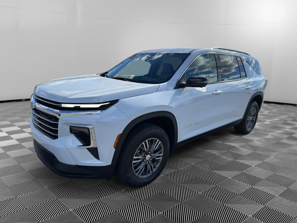 new 2026 Chevrolet Traverse car, priced at $43,003