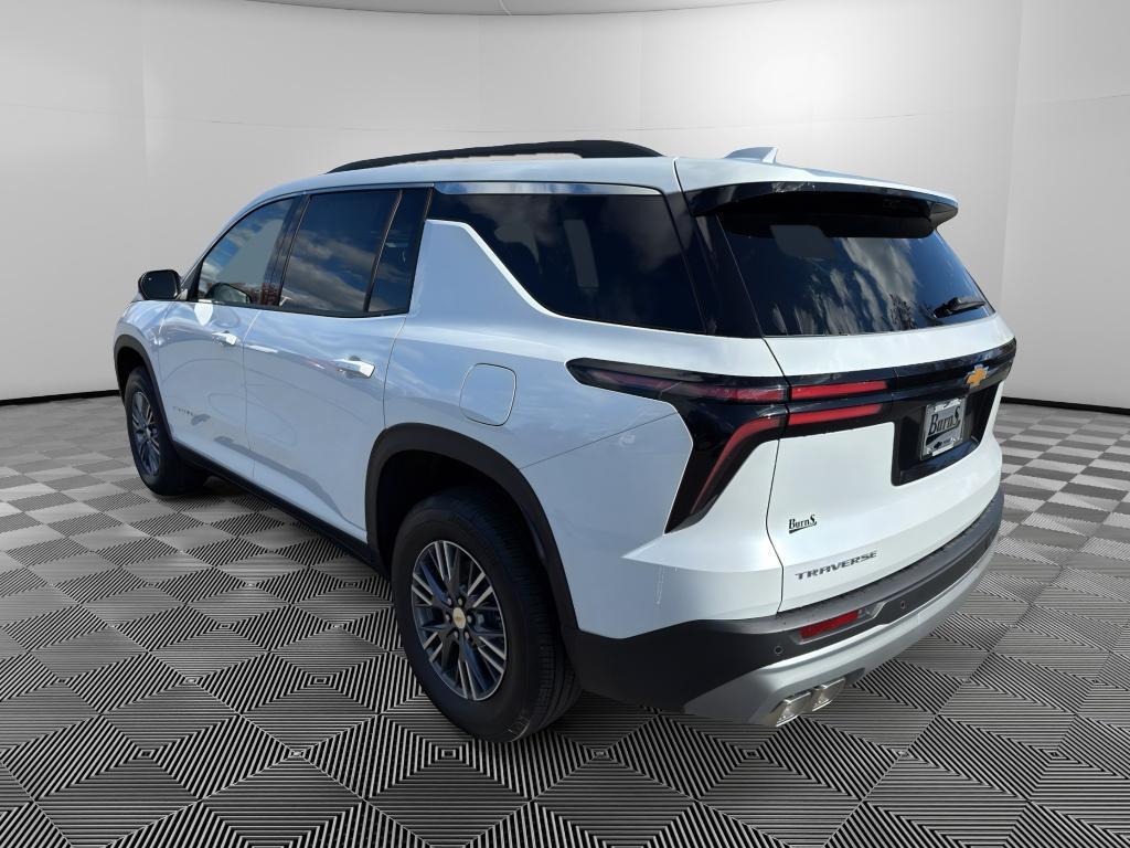 new 2026 Chevrolet Traverse car, priced at $43,003