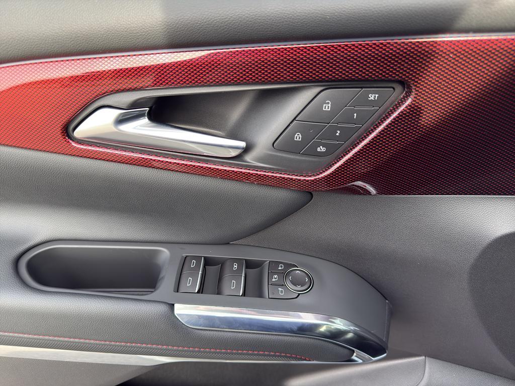 new 2026 Chevrolet Traverse car, priced at $56,092